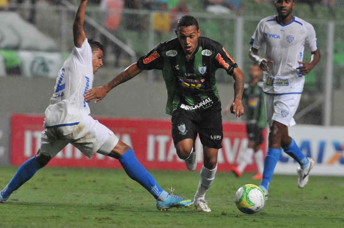 Fotos do jogo entre Amrica e Ava, no Independncia, pela 35 rodada da Srie B do Brasileiro