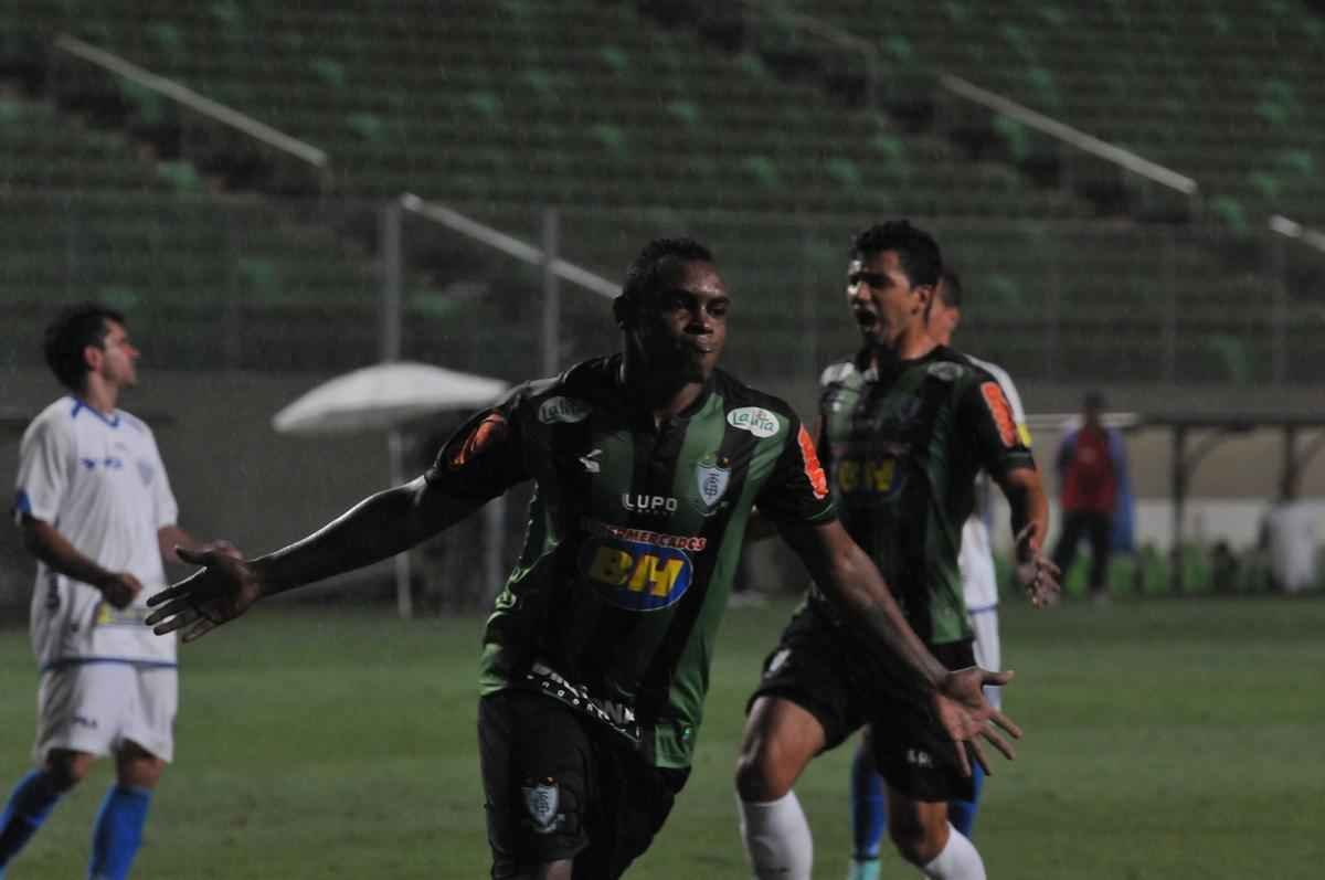 Fotos do jogo entre Amrica e Ava, no Independncia, pela 35 rodada da Srie B do Brasileiro