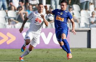 Imagens do confronto entre Santos e Cruzeiro, na Vila Belmiro 
