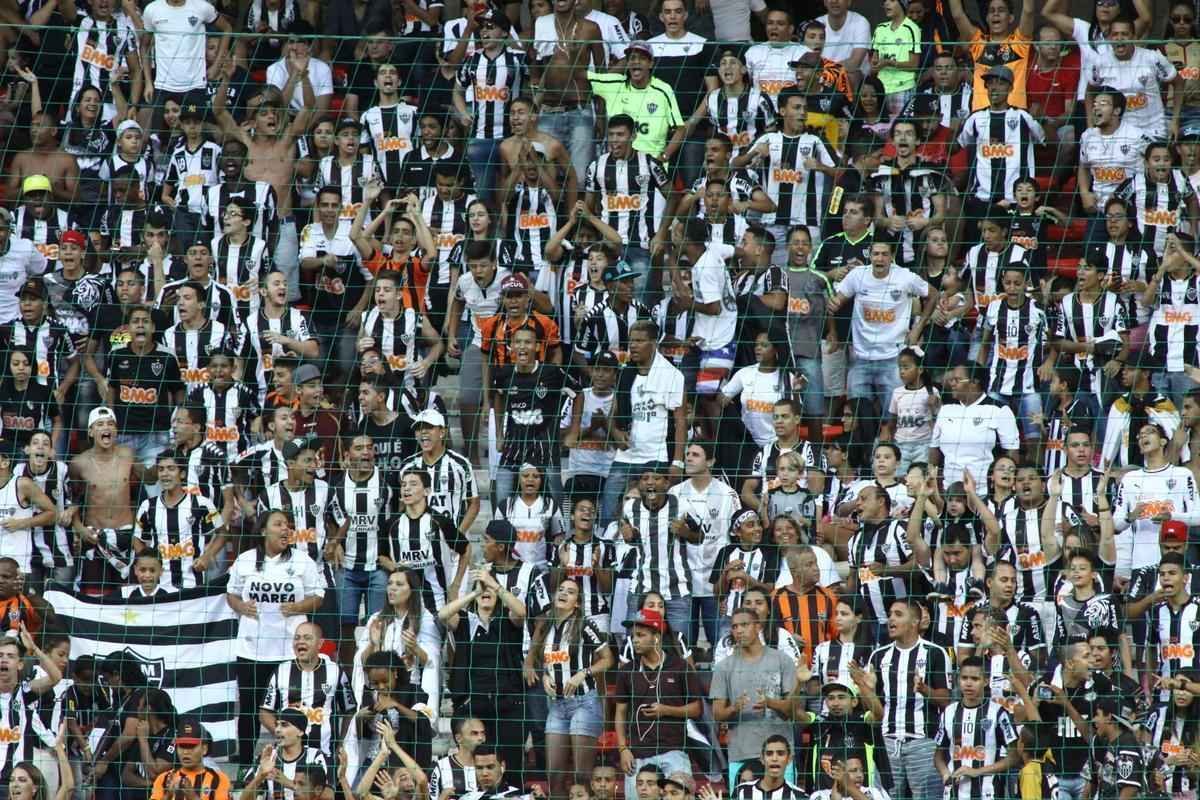 Fotos da torcida do Atltico em jogo contra o Figueirense, no Independncia, pela 34 rodada do Brasileiro