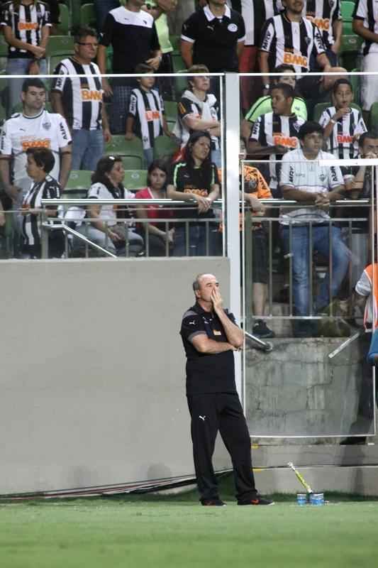 Fotos do jogo entre Atltico e Figueirense, no Independncia, pela 34 rodada do Campeonato Brasileiro