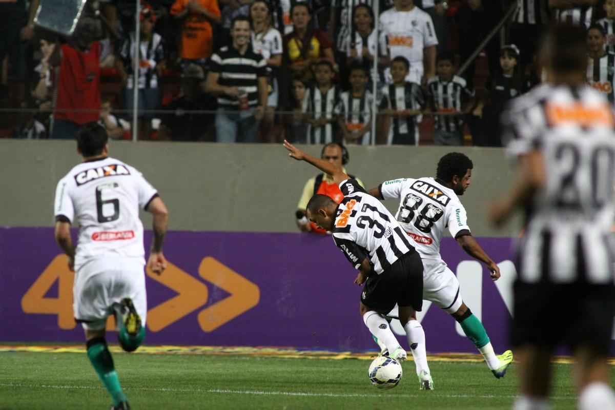 Fotos do jogo entre Atltico e Figueirense, no Independncia, pela 34 rodada do Campeonato Brasileiro