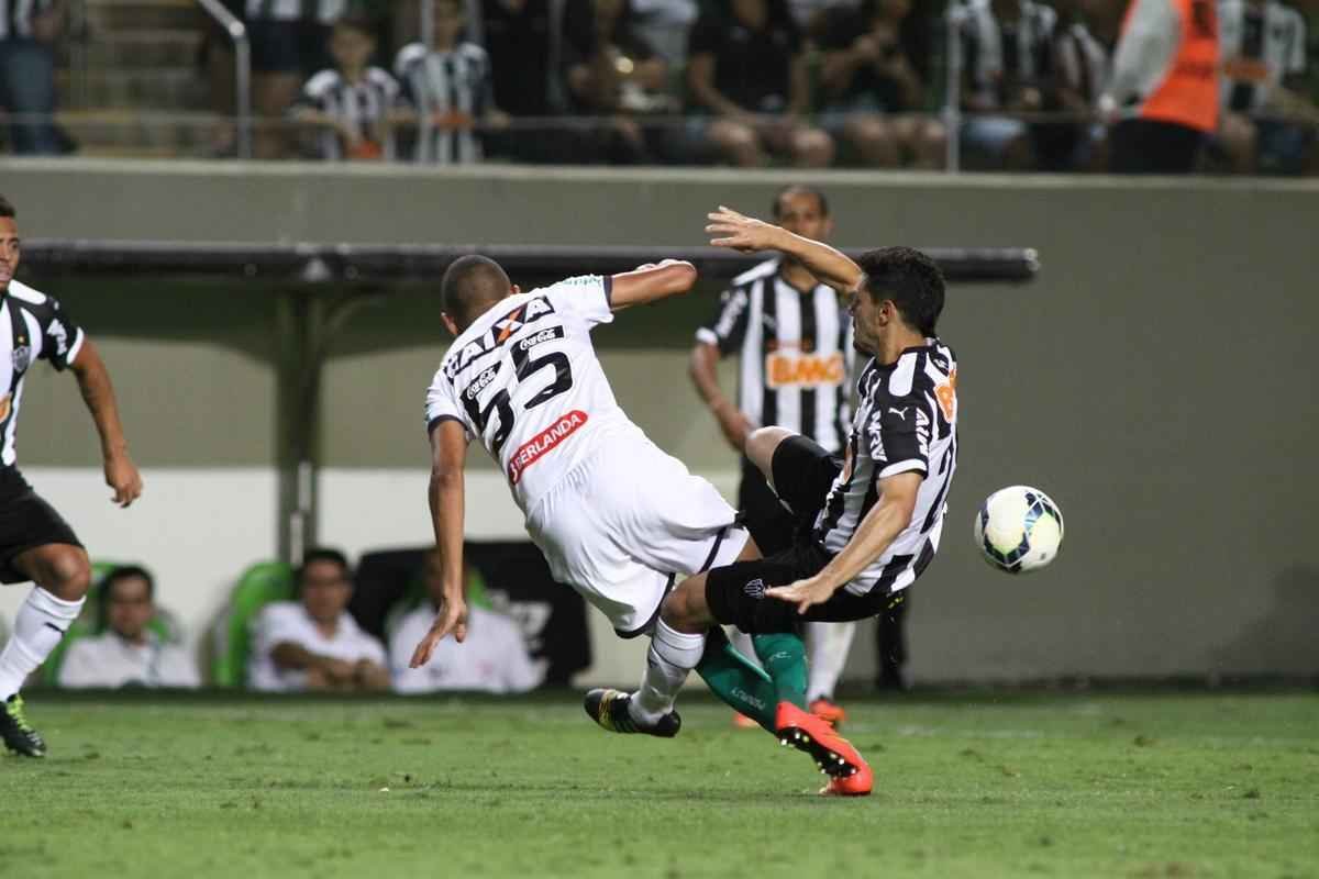 Fotos do jogo entre Atltico e Figueirense, no Independncia, pela 34 rodada do Campeonato Brasileiro