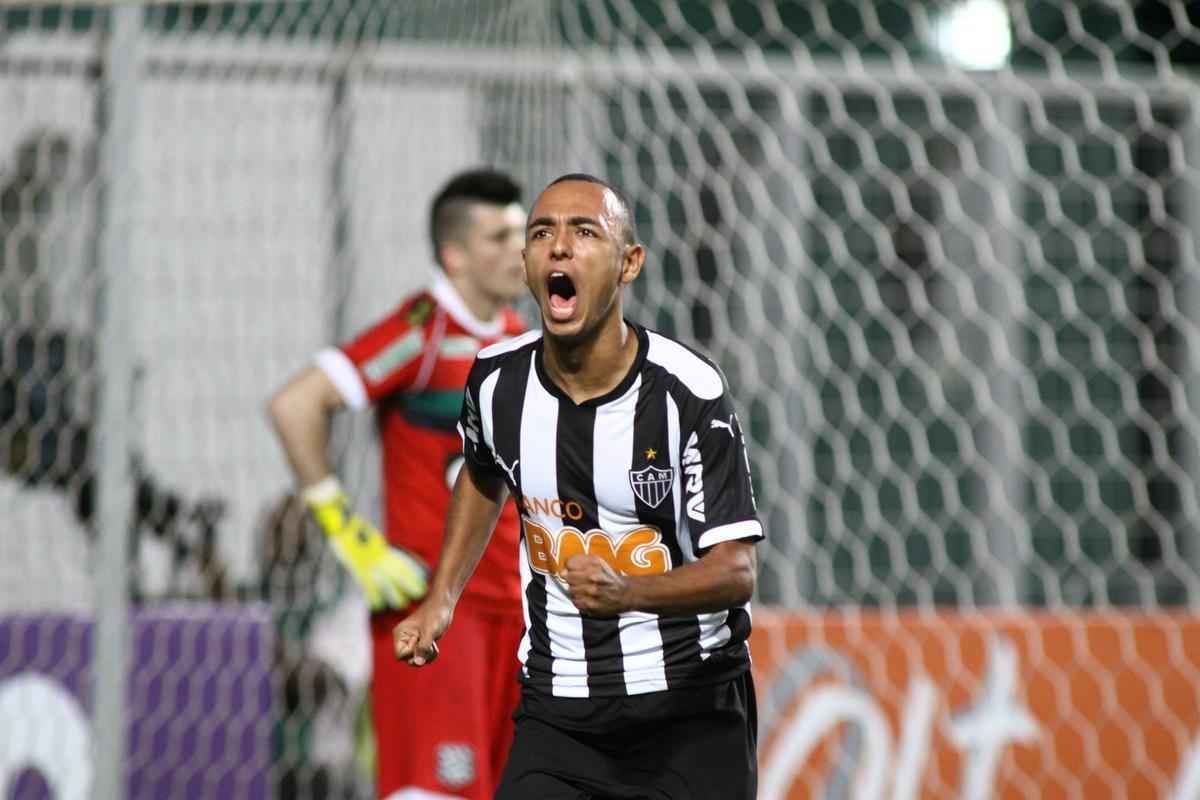 Fotos do jogo entre Atltico e Figueirense, no Independncia, pela 34 rodada do Campeonato Brasileiro