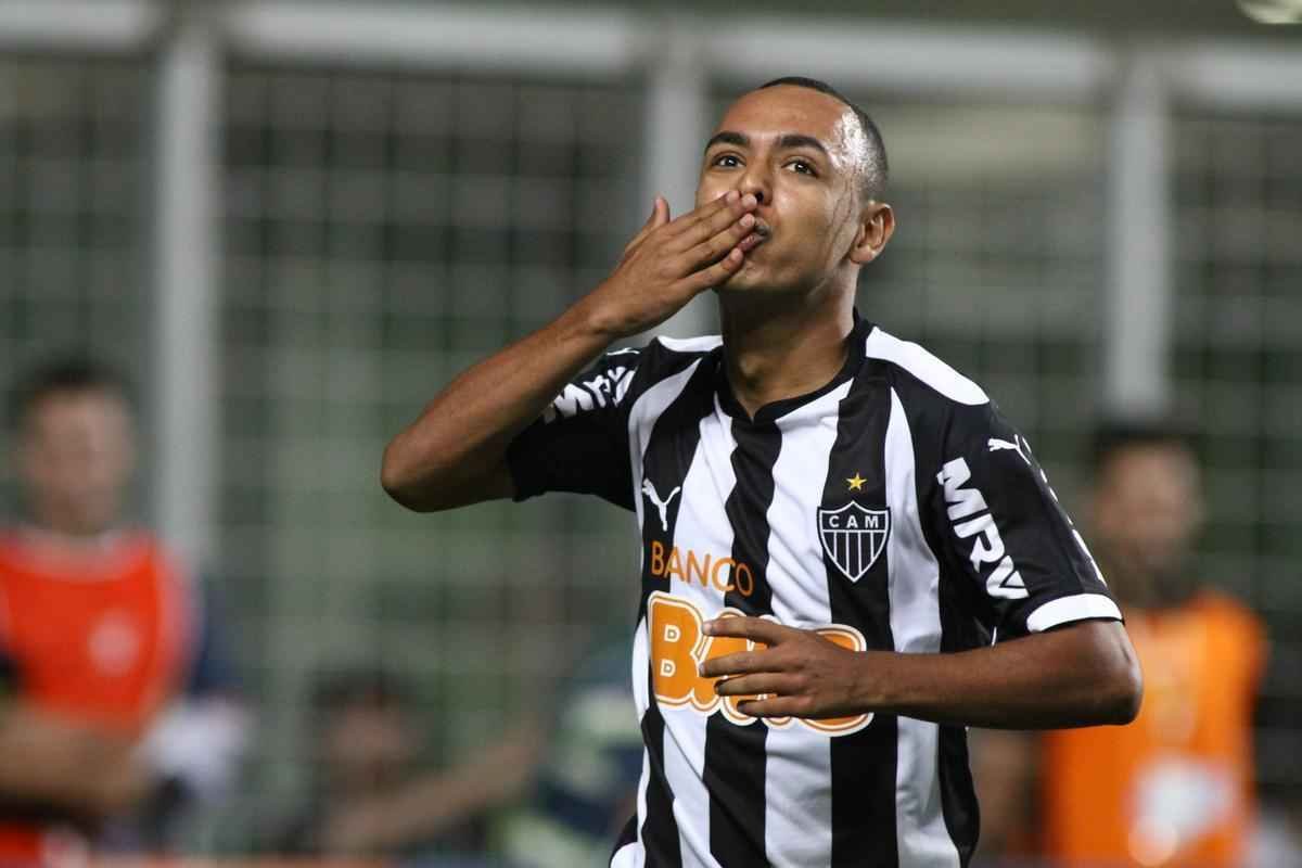 Fotos do jogo entre Atltico e Figueirense, no Independncia, pela 34 rodada do Campeonato Brasileiro