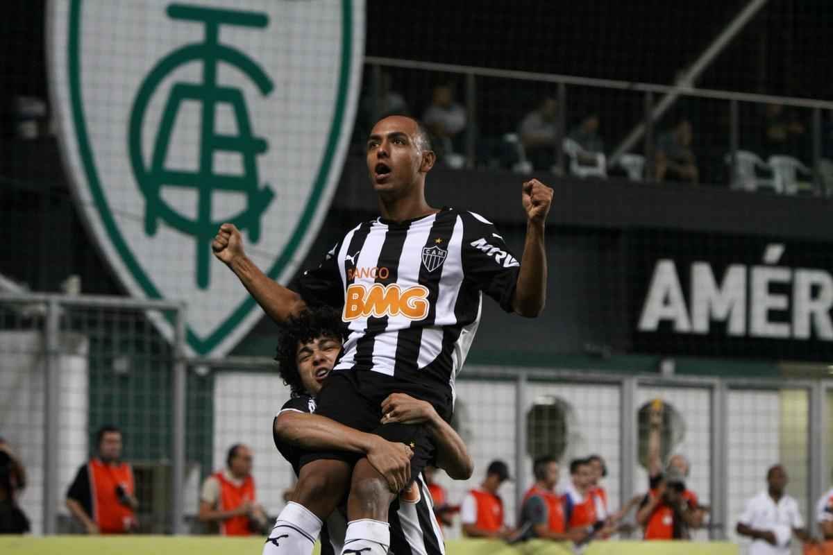 Fotos do jogo entre Atltico e Figueirense, no Independncia, pela 34 rodada do Campeonato Brasileiro