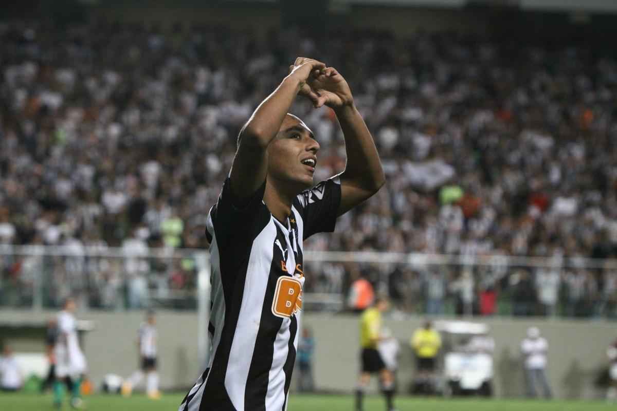 Fotos do jogo entre Atltico e Figueirense, no Independncia, pela 34 rodada do Campeonato Brasileiro