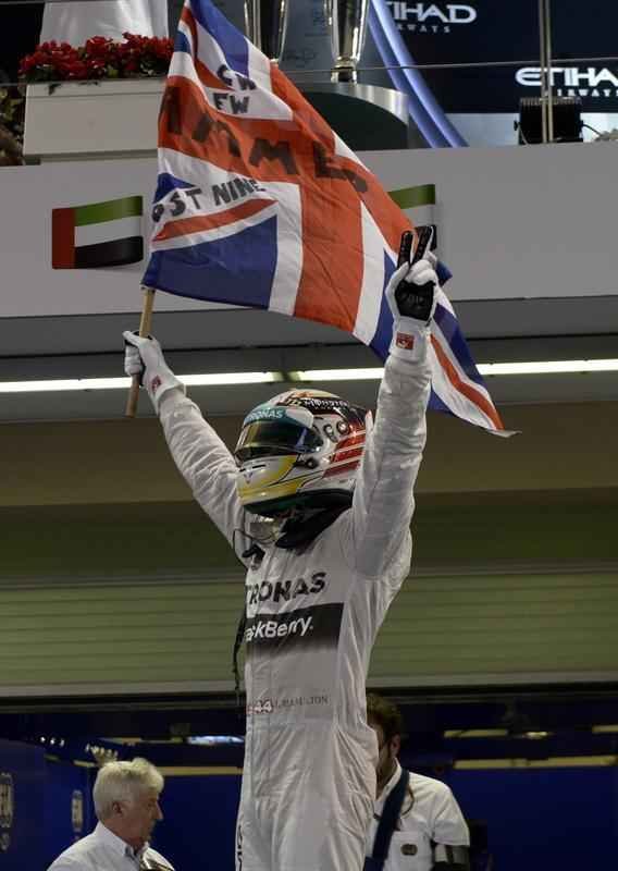 Hamilton fatura bicampeonato na F1