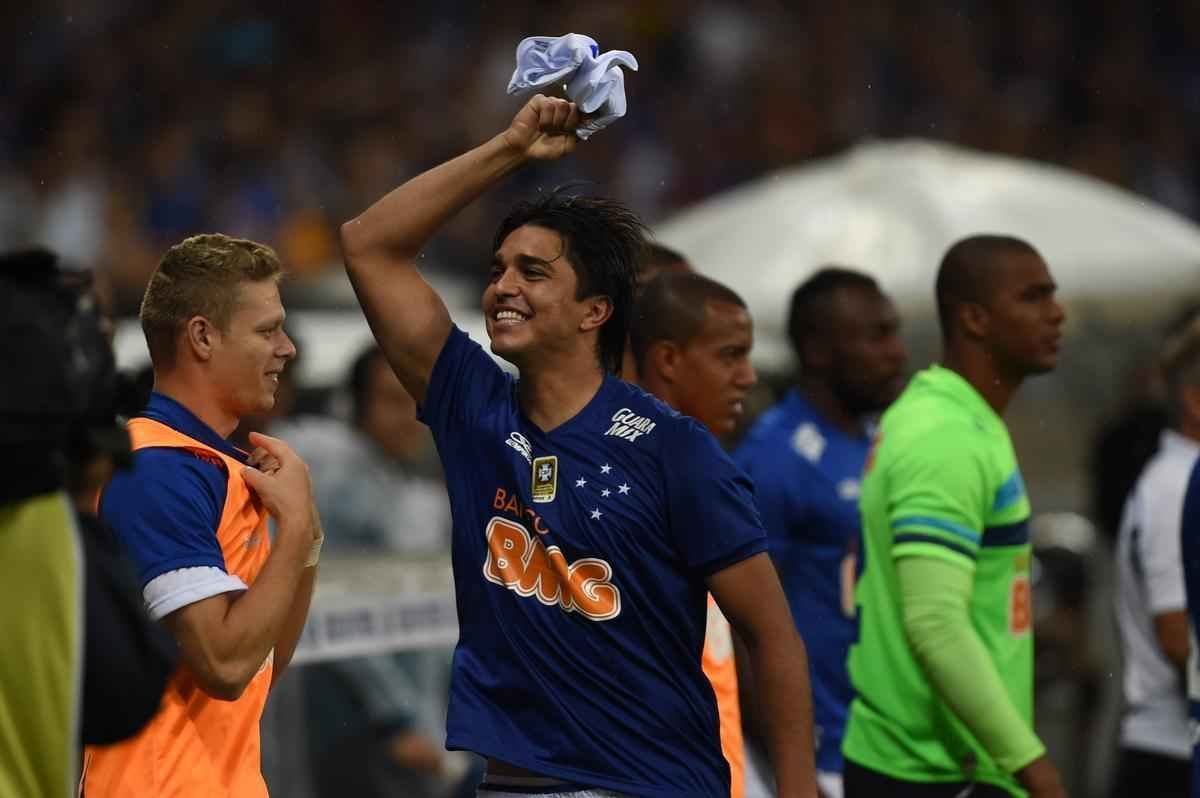 Imagens da comemorao do tetracampeonato cruzeirense no Mineiro