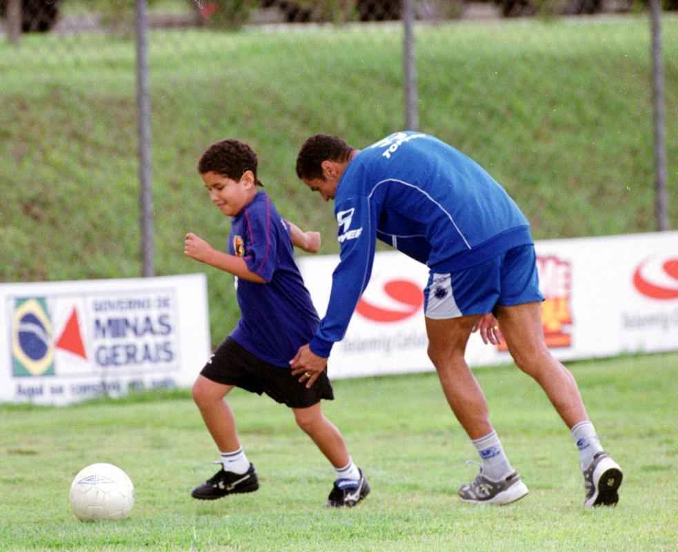 Em 2003, j aos 9 anos, Marcelinho seguia frequentando a Toca II
