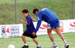 Em 2003, j aos 9 anos, Marcelinho seguia frequentando a Toca II