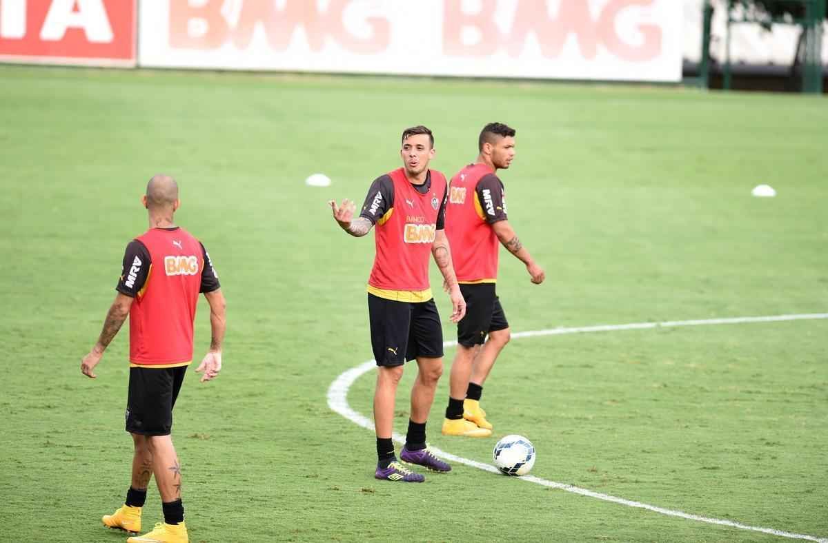 Levir Culpi ganhou opes para a deciso da Copa do Brasil desta quarta-feira, contra o Cruzeiro. Rver, Guilherme e Maicosuel reforam o Atltico no Mineiro, aps deixarem o departamento mdico.