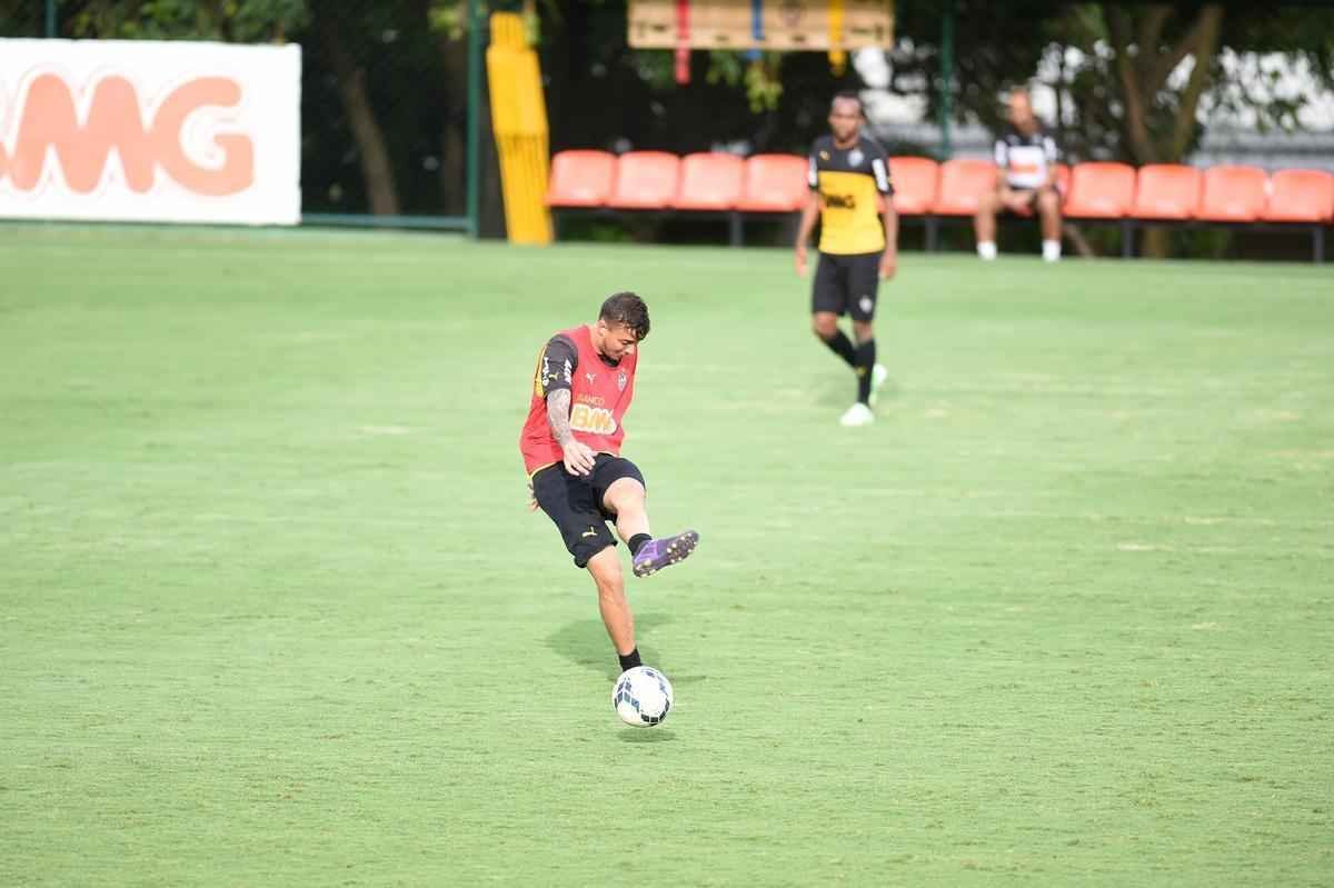 Levir Culpi ganhou opes para a deciso da Copa do Brasil desta quarta-feira, contra o Cruzeiro. Rver, Guilherme e Maicosuel reforam o Atltico no Mineiro, aps deixarem o departamento mdico.