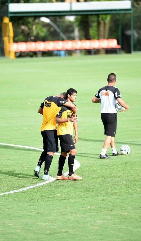 Levir Culpi ganhou opes para a deciso da Copa do Brasil desta quarta-feira, contra o Cruzeiro. Rver, Guilherme e Maicosuel reforam o Atltico no Mineiro, aps deixarem o departamento mdico.