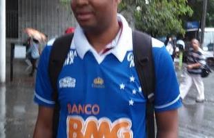 Torcedores de Cruzeiro e Atltico nas ruas de Belo Horizonte antes da deciso da Copa do Brasil - Gleison Valeriano de Souza