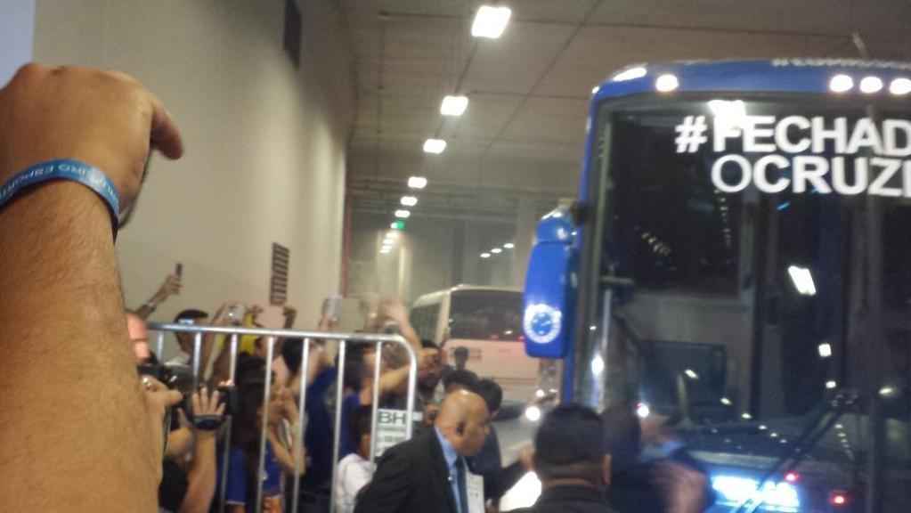 Imagens da chegada do Cruzeiro ao Mineirão