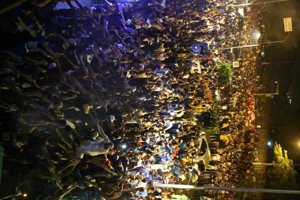 Imagens da chegada do Cruzeiro ao Mineiro