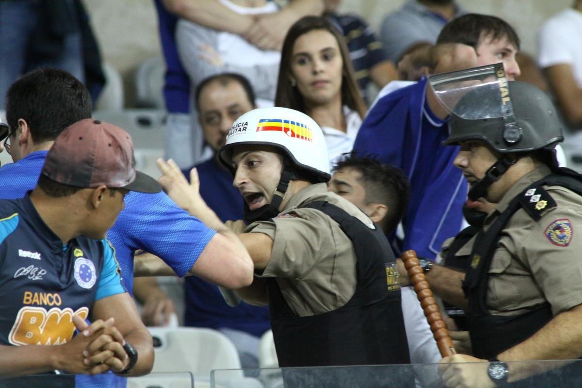 Fotos da torcida do Cruzeiro na deciso contra o Atltico