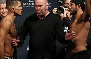 Imagens da pesagem do UFC 181, em Las Vegas - Anthony Pettis x Gilbert Melendez