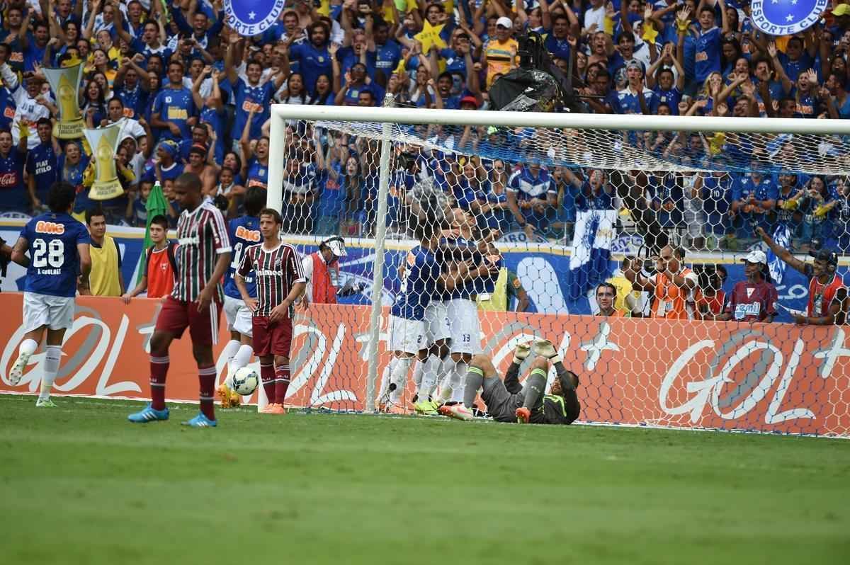 Fotos de Cruzeiro x Fluminense, no Mineiro, pela ltima rodada do Campeonato Brasileiro