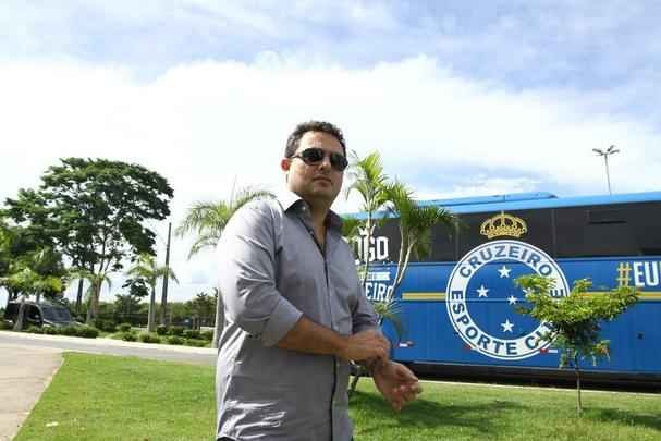 Emocionado na entrevista coletiva, Mattos anunciou sada do Cruzeiro; Palmeiras deve ser destino