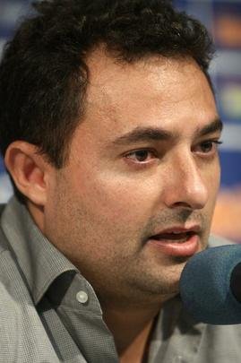 Emocionado na entrevista coletiva, Mattos anunciou sada do Cruzeiro; Palmeiras deve ser destino