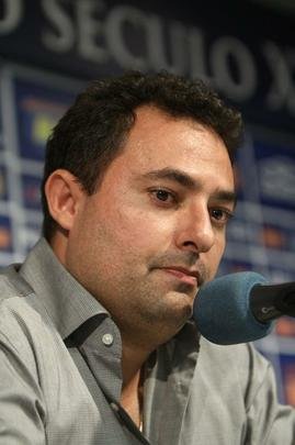 Emocionado na entrevista coletiva, Mattos anunciou sada do Cruzeiro; Palmeiras deve ser destino