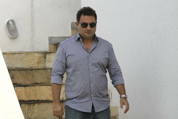 Emocionado em entrevista de despedida, Mattos anunciou sada e disse que busca novos desafios