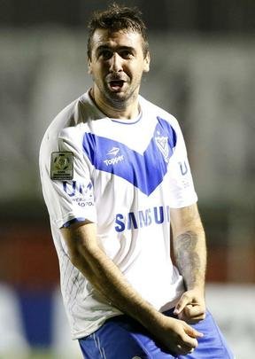Confirmado como novo reforo do Atltico, Lucas Pratto  esperana de gols para a temporada 2015