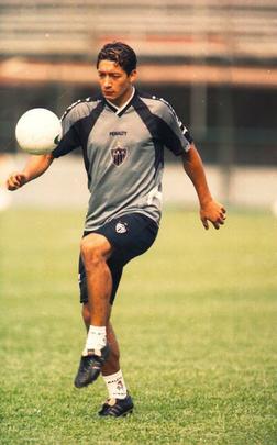 Carlos Galván - zagueiro - 1998/1999 - 58 jogos e 3 gols