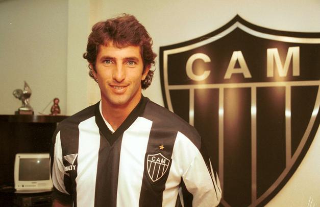 Diego Capria - zagueiro - 2000 - 10 jogos e 3 gols