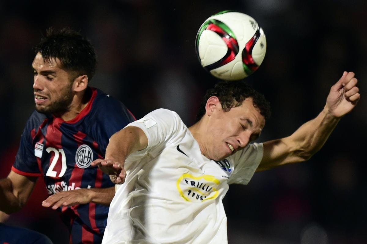 Imagens do jogo entre San Lorenzo e Auckland City, pelo Mundial de Clubes
