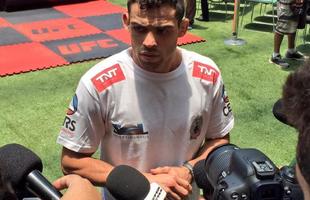Imagens do treino aberto do UFC na Arena Palmeiras - Entrevista Renan Baro