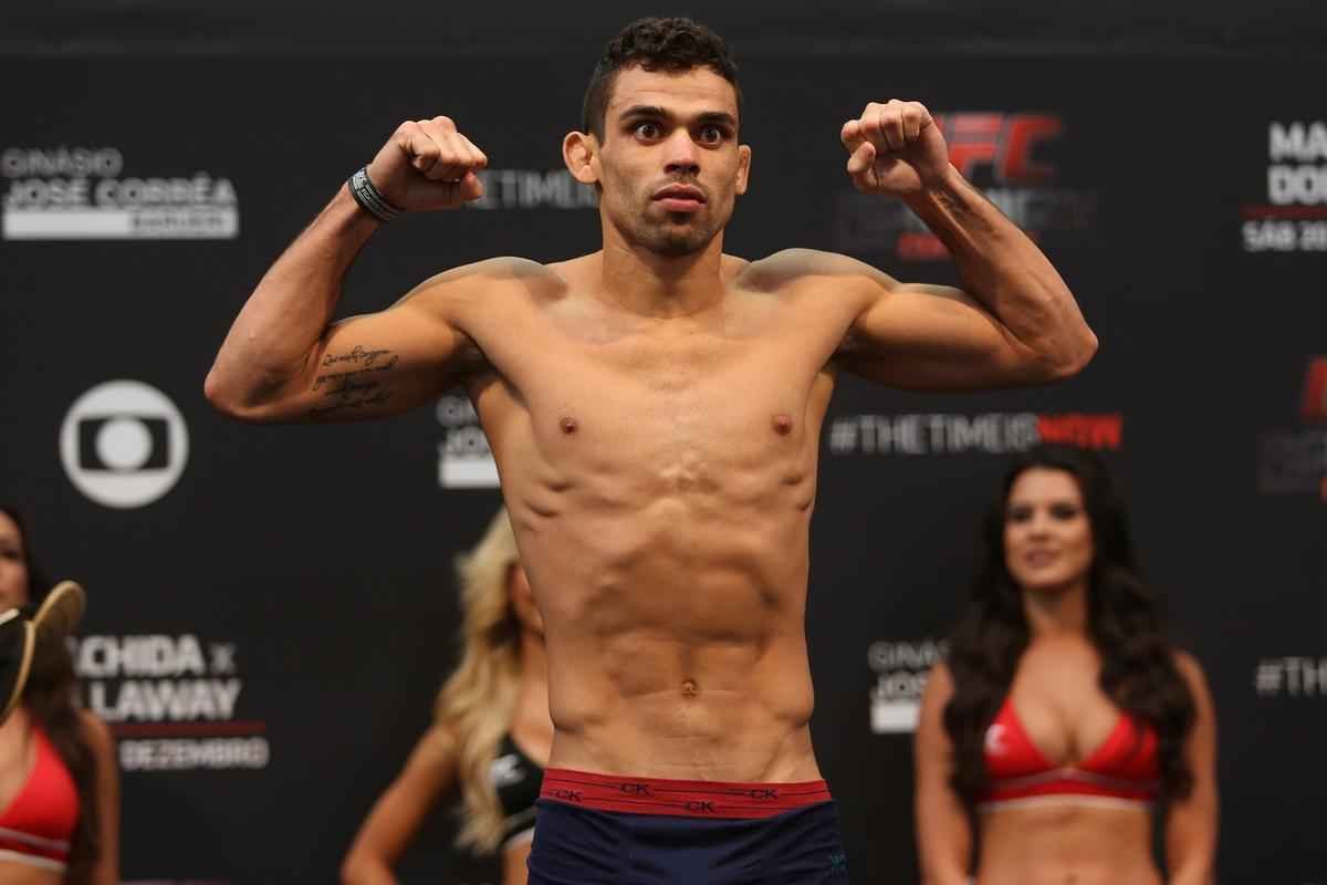 Imagens da pesagem do UFC Fight Night 58, em Barueri - Renan Baro