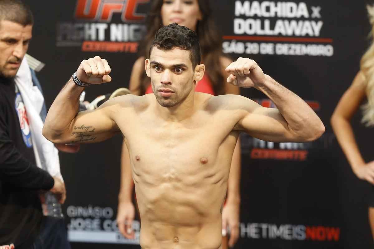 Imagens da pesagem do UFC Fight Night 58, em Barueri -  Renan Baro