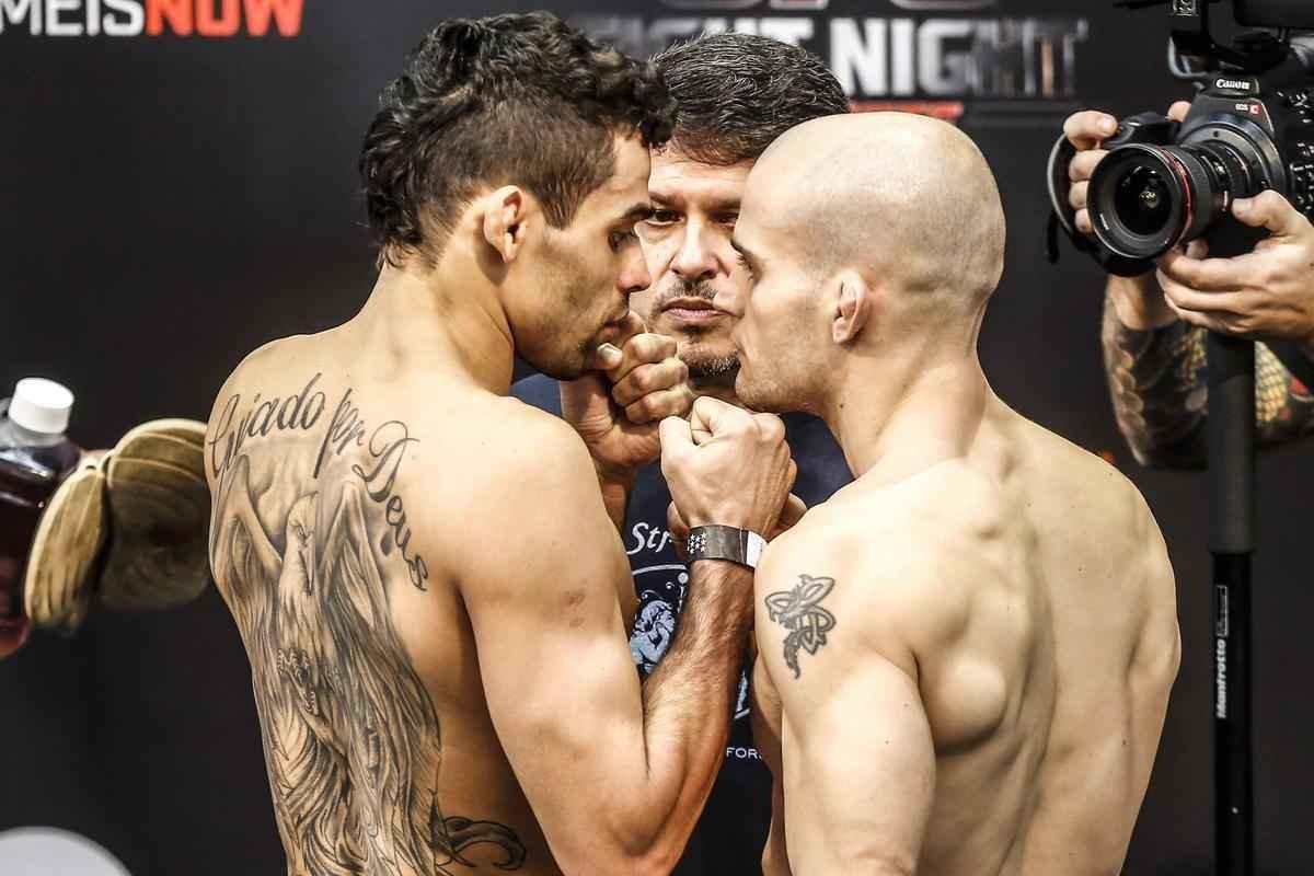 Imagens da pesagem do UFC Fight Night 58, em Barueri - Renan Baro e Mitch Gagnon