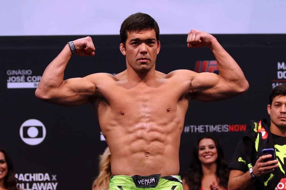 Imagens da pesagem do UFC Fight Night 58, em Barueri - Lyoto Machida