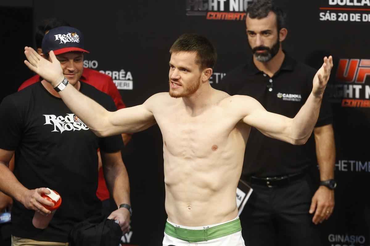 Imagens da pesagem do UFC Fight Night 58, em Barueri - CB Dollaway