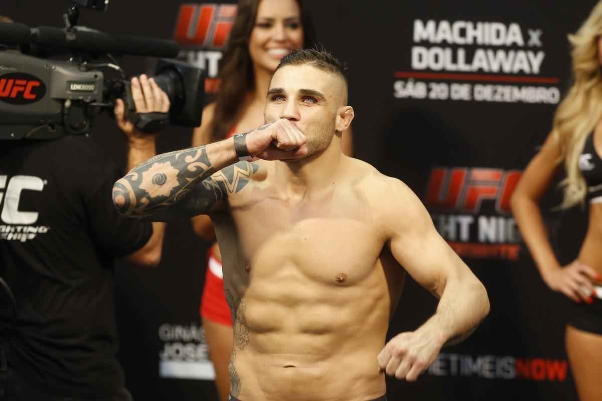 Imagens da pesagem do UFC Fight Night 58, em Barueri - Daniel Sarafian