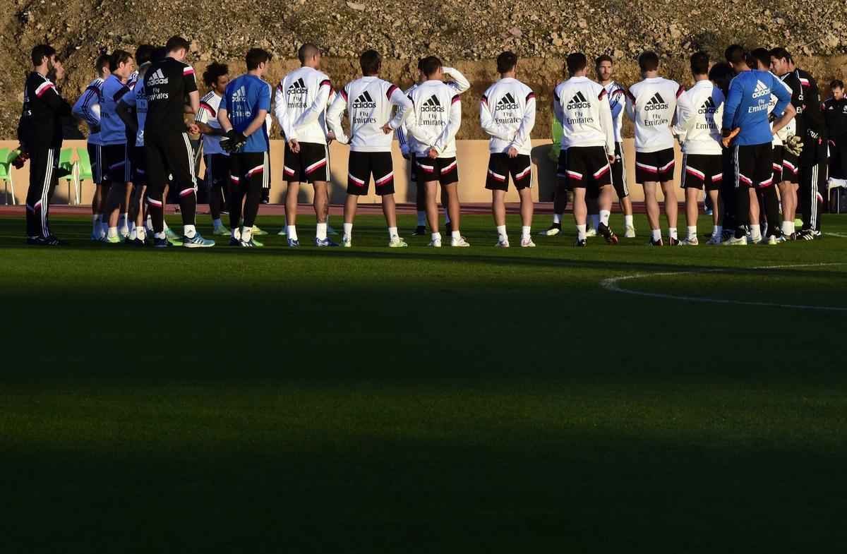 Nesta sexta-feira, jogadores do Real Madrid se mostraram muito descontrados em ltima atividade antes da final 