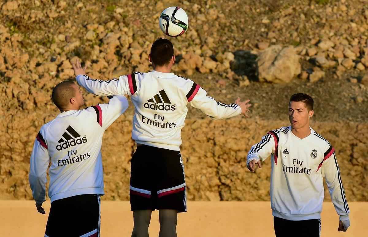 Nesta sexta-feira, jogadores do Real Madrid se mostraram muito descontrados em ltima atividade antes da final 