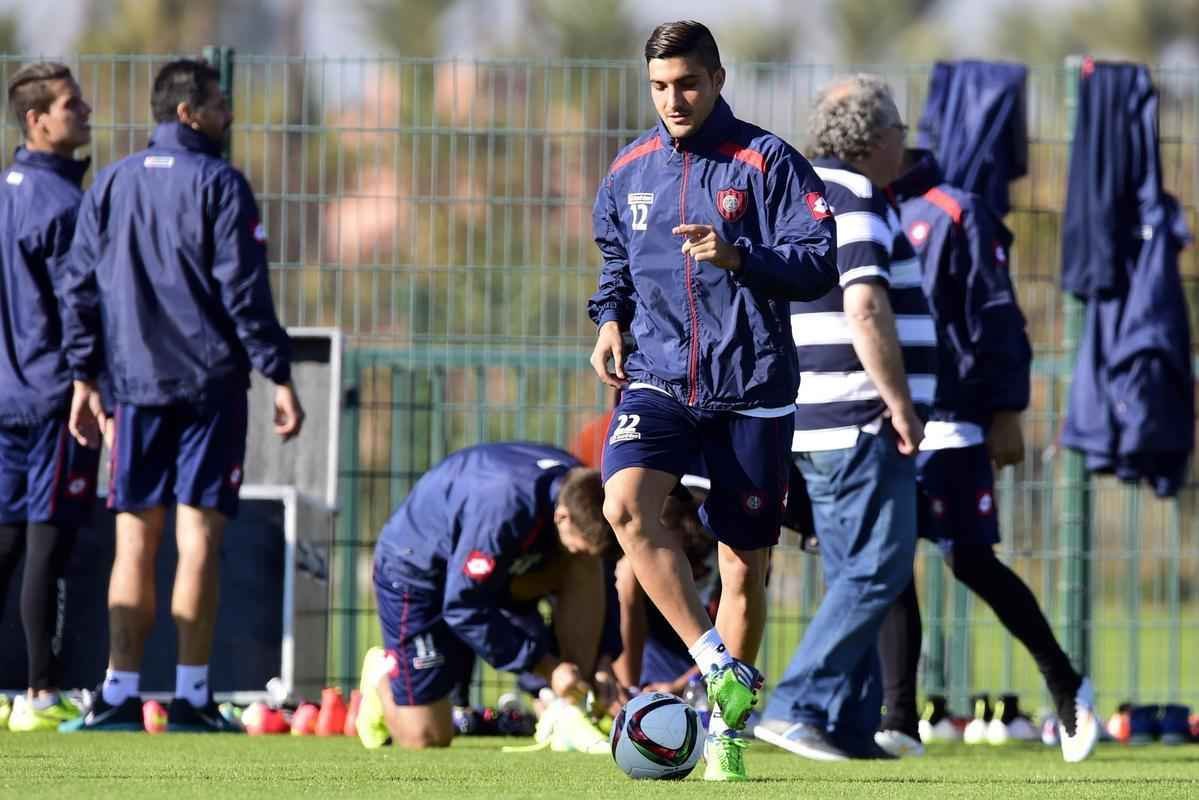 Jogadores do San Lorenzo em ltimo treino, no Marrocos, antes da final do Mundial contra o Real Madrid