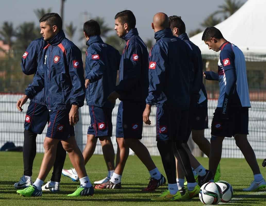 Jogadores do San Lorenzo em ltimo treino, no Marrocos, antes da final do Mundial contra o Real Madrid