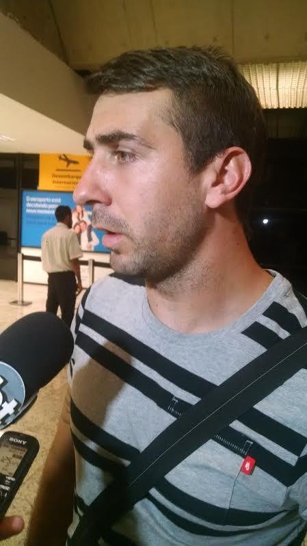 Novo reforo do Atltico, atacante argentino desembarcou em Confins na madrugada desta segunda-feira