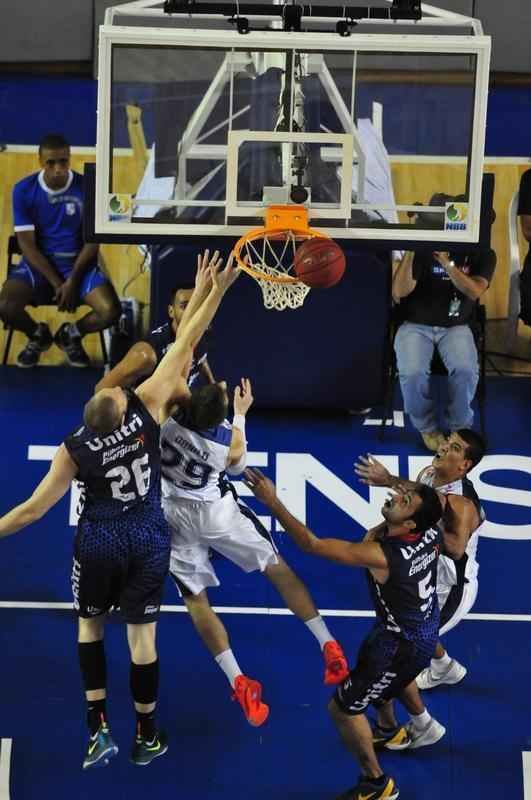 Com o resultado, o Minas se consolidou na quinta colocao do NBB, com 69,2% de aproveitamento e nove vitrias em treze jogos. J o Uberlndia est na 11 colocao do NBB, com 33% de aproveitamento (quatro vitrias em doze partidas).