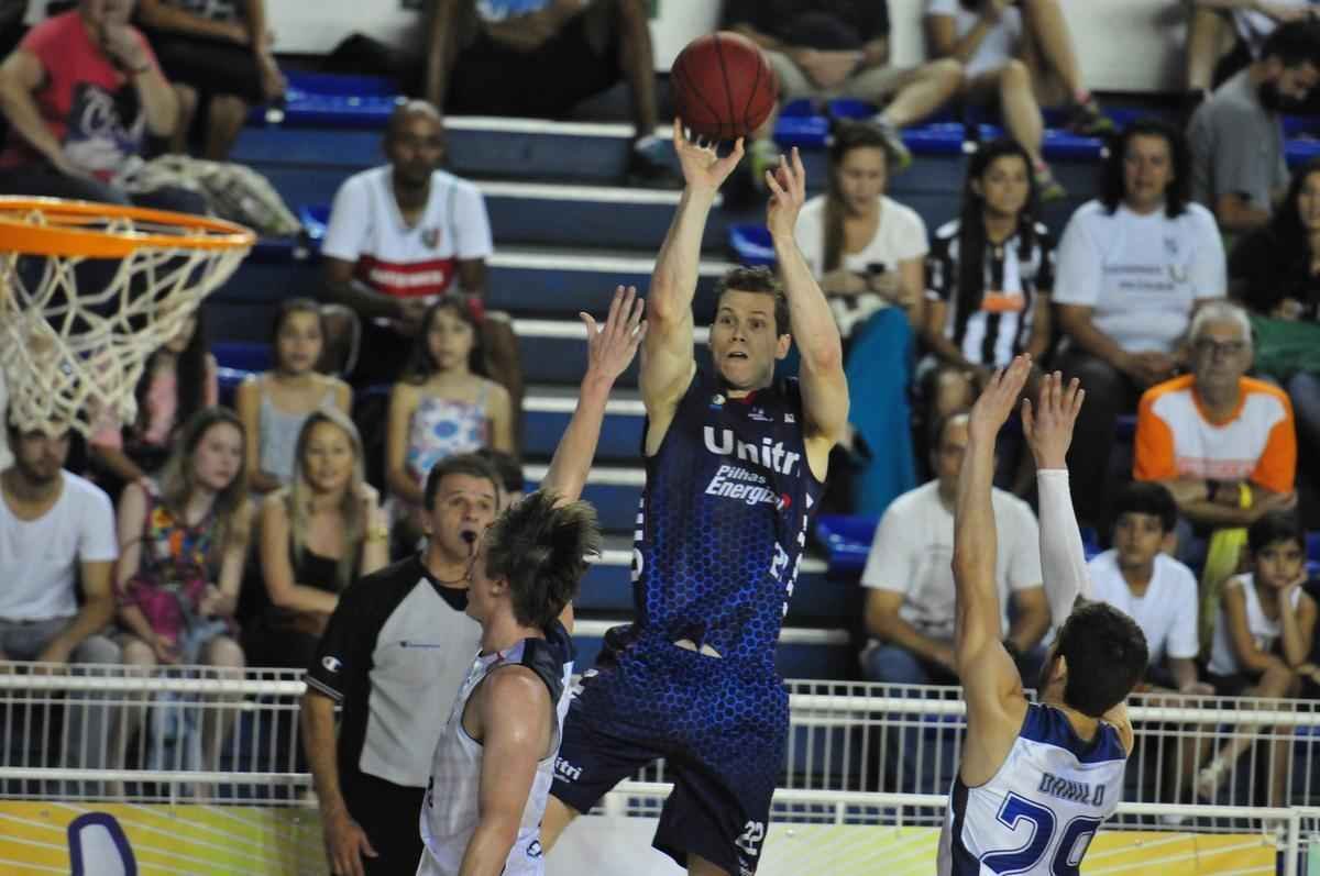 Com o resultado, o Minas se consolidou na quinta colocao do NBB, com 69,2% de aproveitamento e nove vitrias em treze jogos. J o Uberlndia est na 11 colocao do NBB, com 33% de aproveitamento (quatro vitrias em doze partidas).