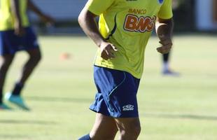 Martinuccio deixou o Cruzeiro no decorrer da temporada 2014, depois de ter participado de apenas uma partida. O atacante argentino entrou no decorrer da derrota para o Atltico, por 2 a 1, no primeiro turno do Campeonato Brasileiro. 