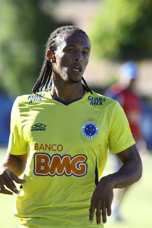 O zagueiro Alex participou apenas de um amistoso em 2014, durante intertemporada nos Estados Unidos, e recebeu um carto amarelo.