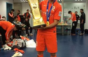 Montillo ainda tem mais dois anos de contrato com Shandong Luneng, time dirigido por Cuca
