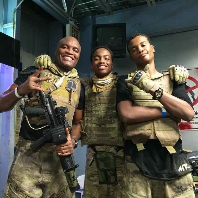 Em setembro, Anderson seguiu a rotina de treinamentos e vivenciou momentos com sua famlia